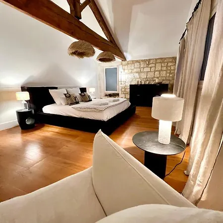 펜션 Maison De Caractere Type Loft